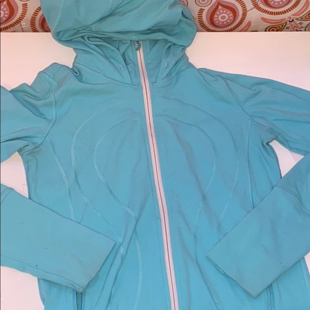 LULULEMON JACKET